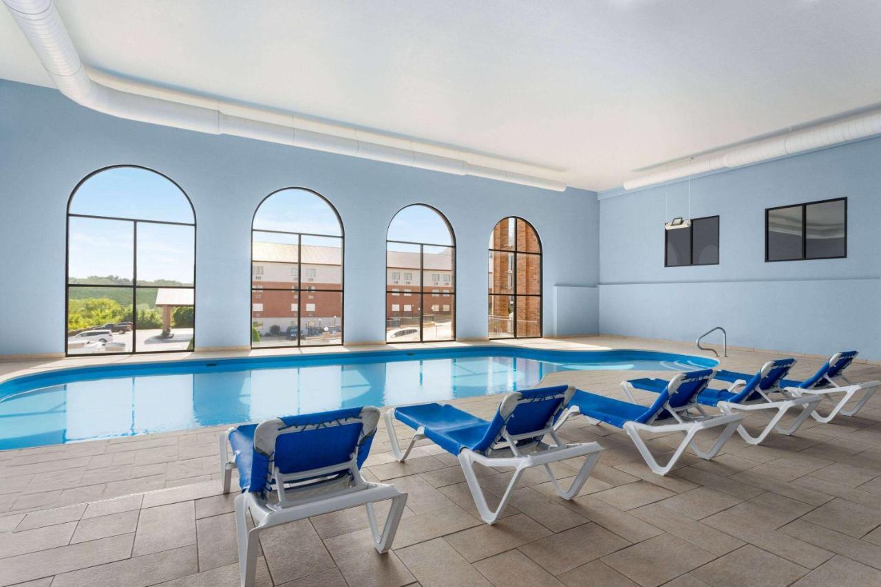 Americinn By Wyndham Branson & Conference Center エクステリア 写真