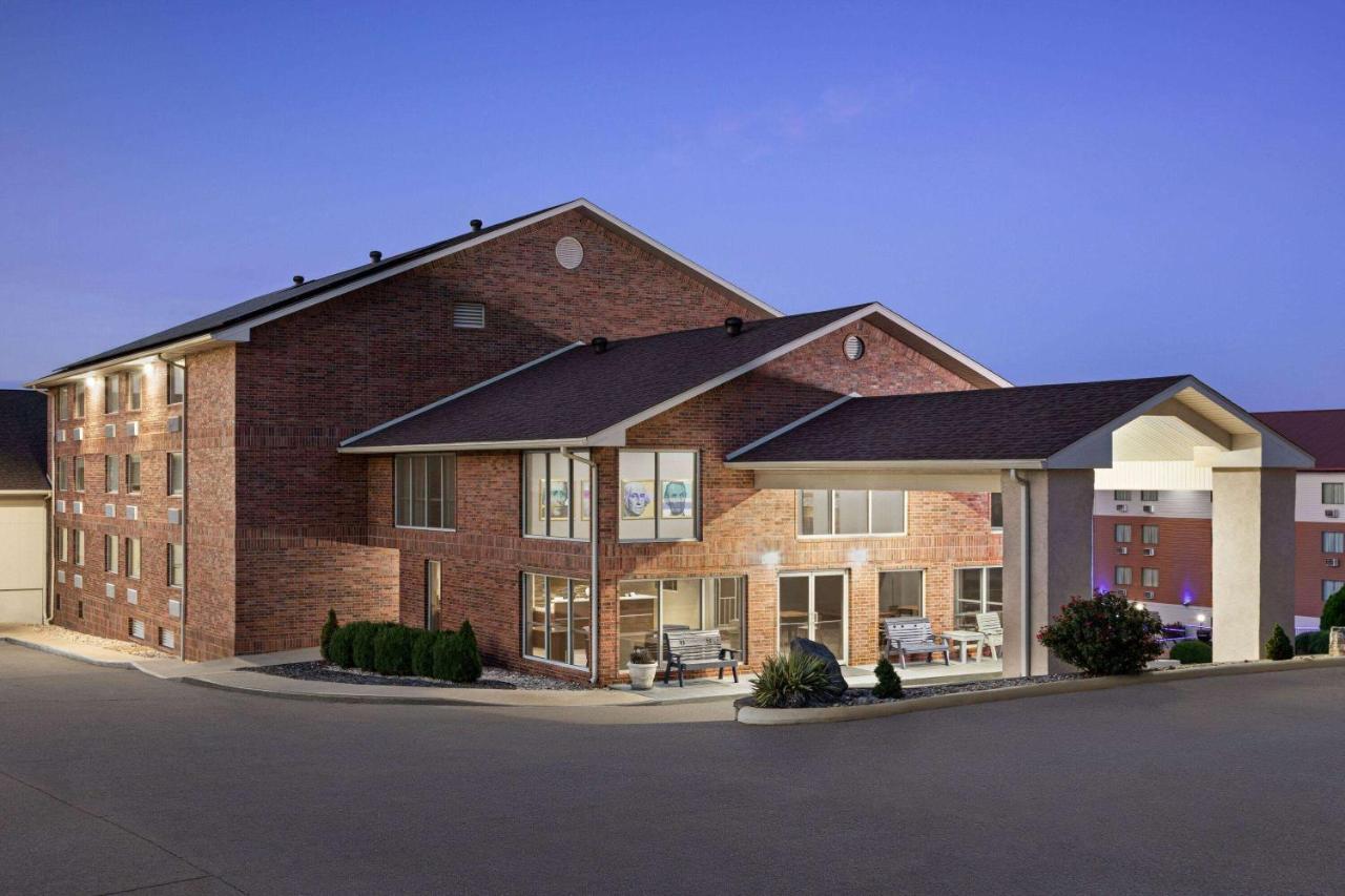 Americinn By Wyndham Branson & Conference Center エクステリア 写真
