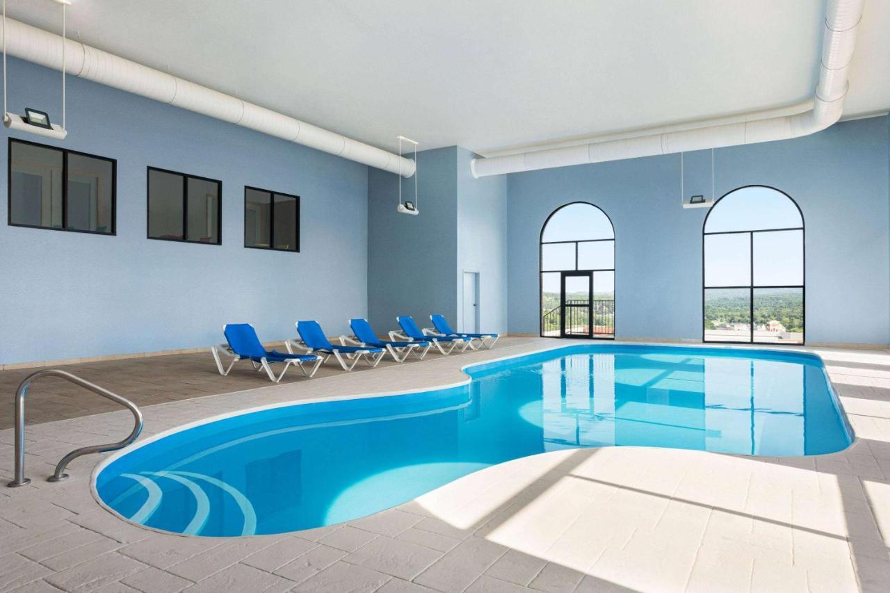 Americinn By Wyndham Branson & Conference Center エクステリア 写真