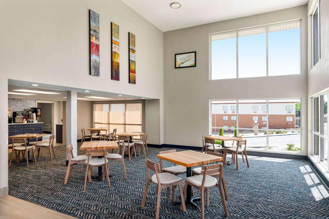 Americinn By Wyndham Branson & Conference Center エクステリア 写真