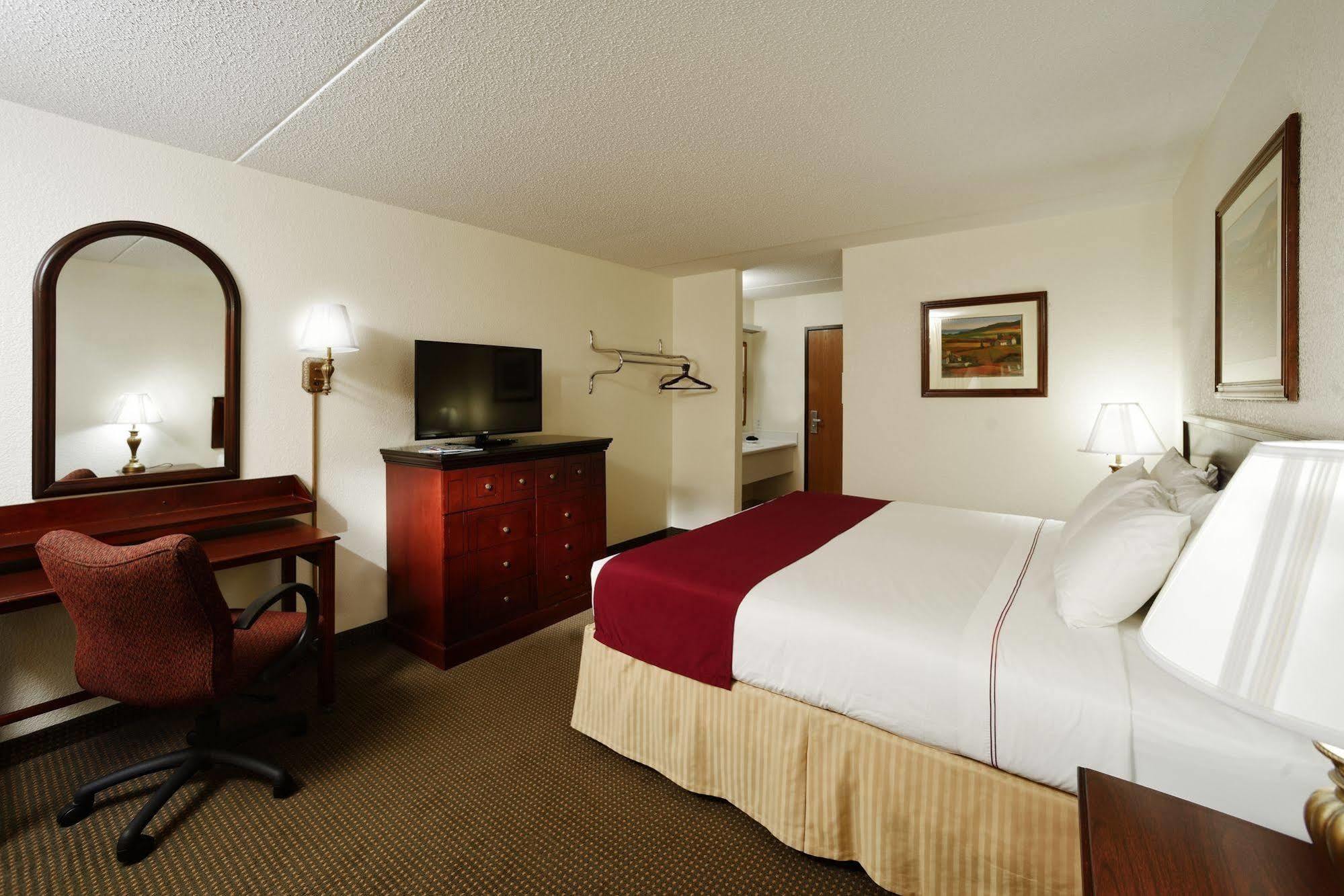 Americinn By Wyndham Branson & Conference Center エクステリア 写真